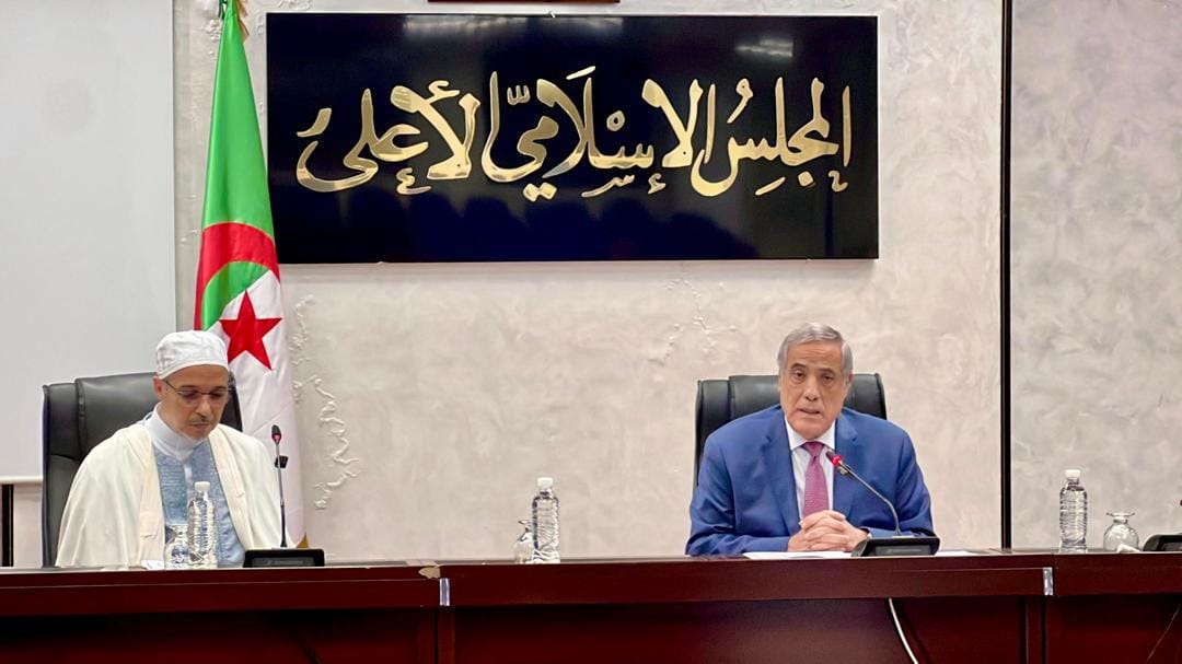 تنصيب رئيس المجلس الاسلامي الاعلى