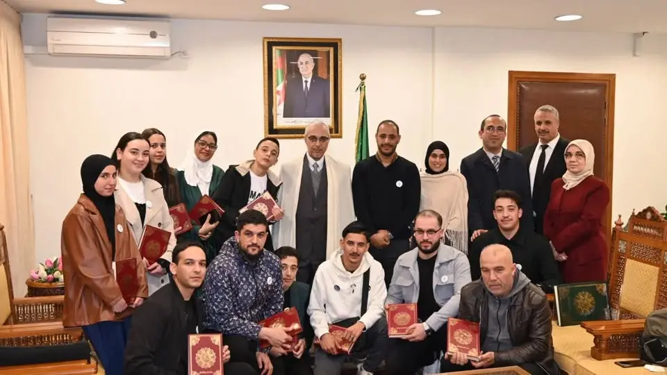 ​رئيس المجلس الإسلامي الأعلى يستقبل وفد حاضنة أعمال جامعة “تيبازة”و القيام بجولة استطلاعية بمكتبة المجلس الإسلامي الأعلى