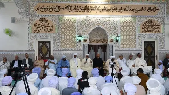 رئيس المجلس الإسلامي الأعلى يزور زاوية “منبع العلوم النورانية” بوادي الذهب