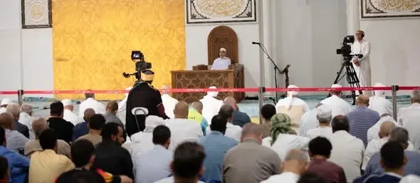 رئيس المجلس الإسلامي الأعلى يلقي درساً مسجدياً بجامع الجزائر